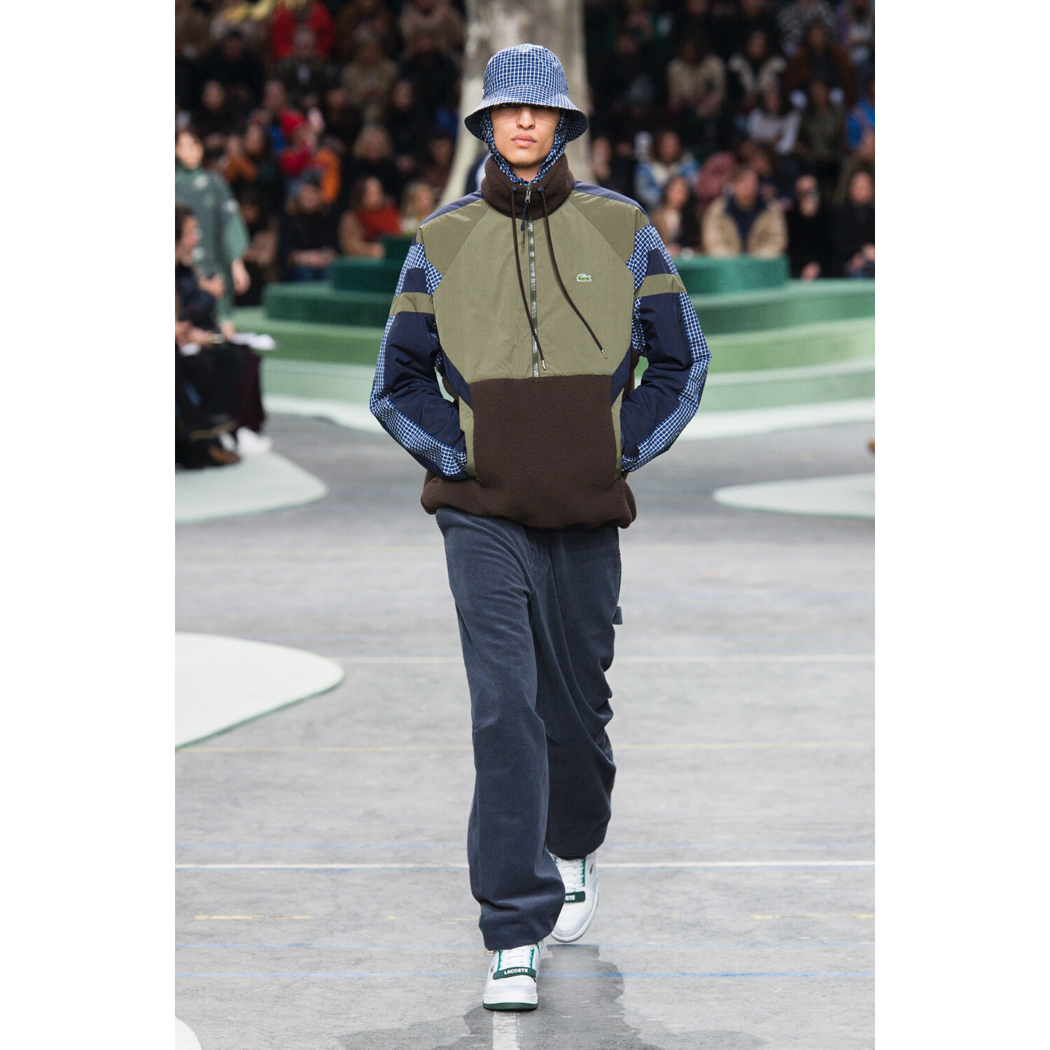 Фото Lacoste fall 2018 Ready-to-Wear , Лакост осень зима 2018 , paris fashion week pfw Mainstyles