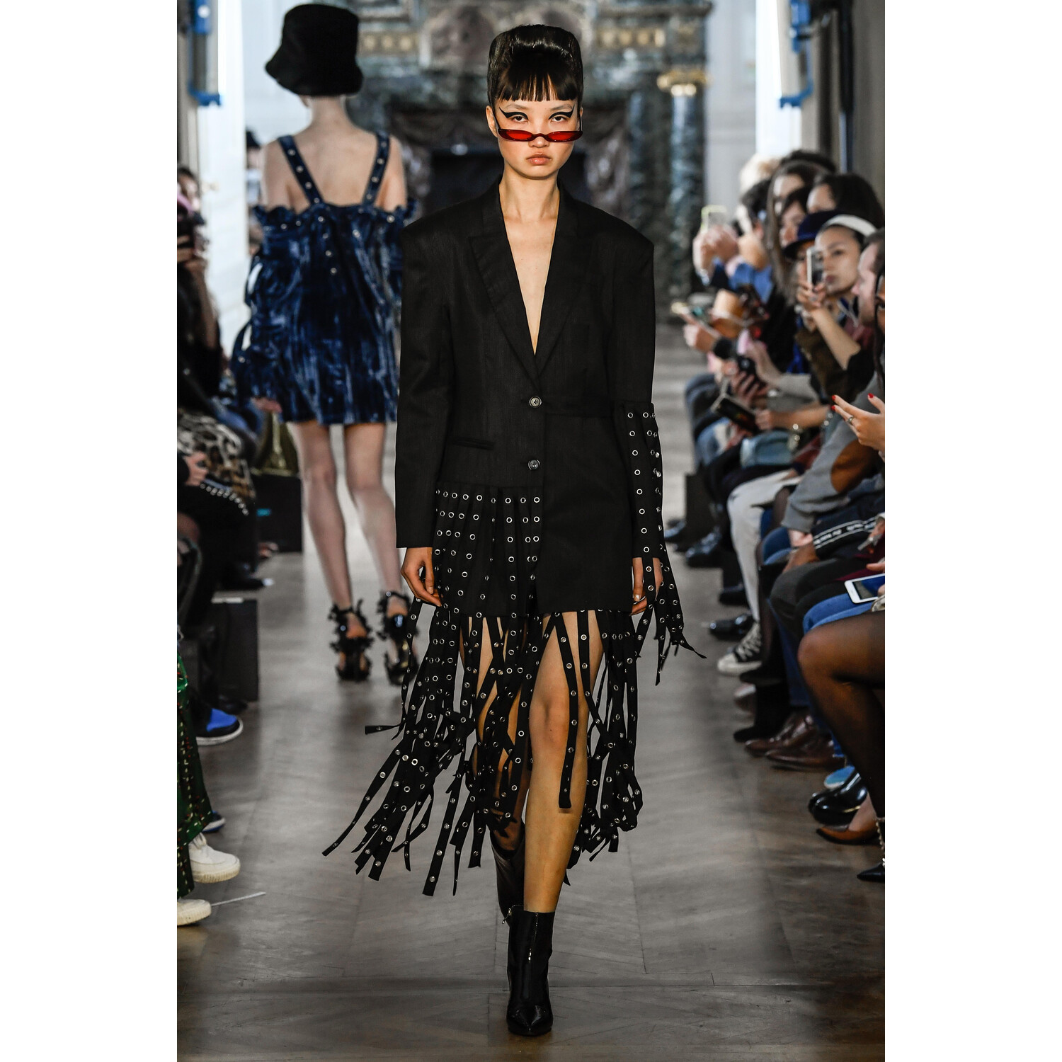 Фото Liu Chao Fall 2019 Ready-to-Wear / Liu Chao осень 2019 / Неделя моды: Париж
