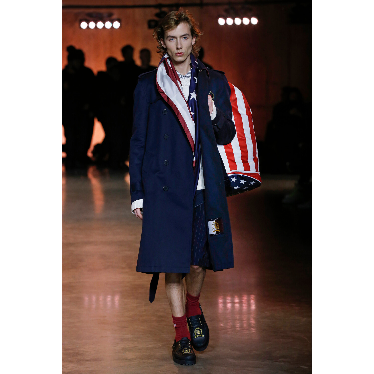 Фото Tommy Hilfiger Spring 2020 Ready-to-Wear / Томми Хилфигер весна-лето 2020 / Неделя моды: Лондон