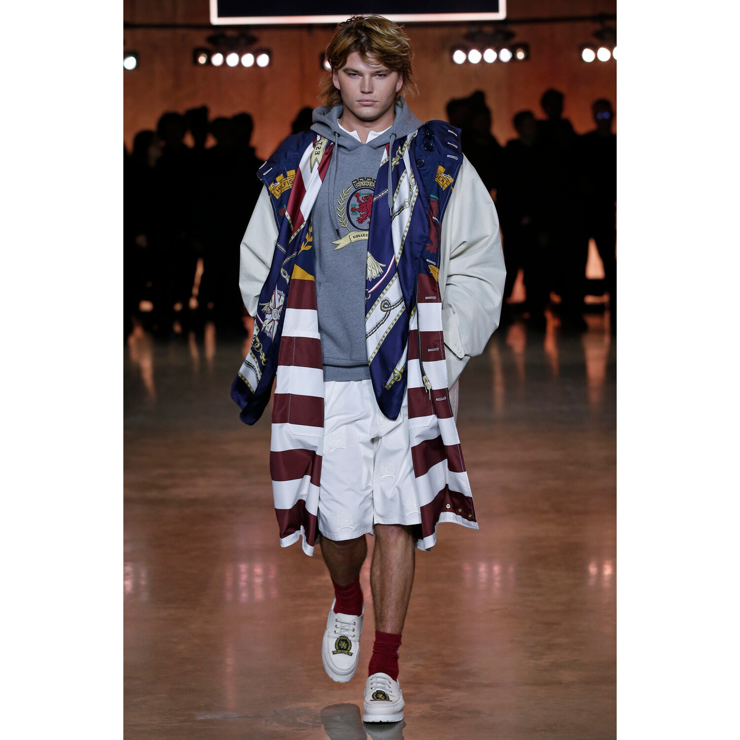 Фото Tommy Hilfiger Spring 2020 Ready-to-Wear / Томми Хилфигер весна-лето 2020 / Неделя моды: Лондон