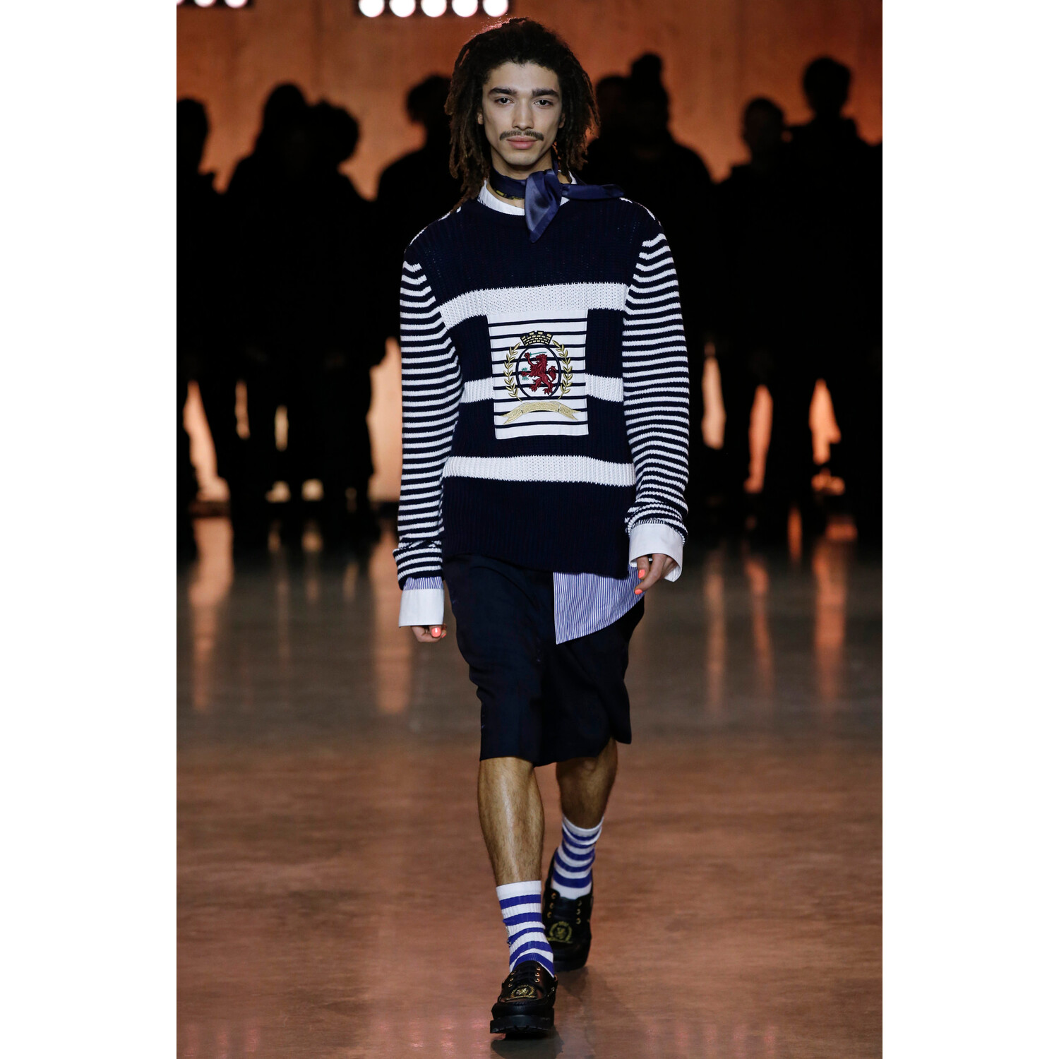 Фото Tommy Hilfiger Spring 2020 Ready-to-Wear / Томми Хилфигер весна-лето 2020 / Неделя моды: Лондон