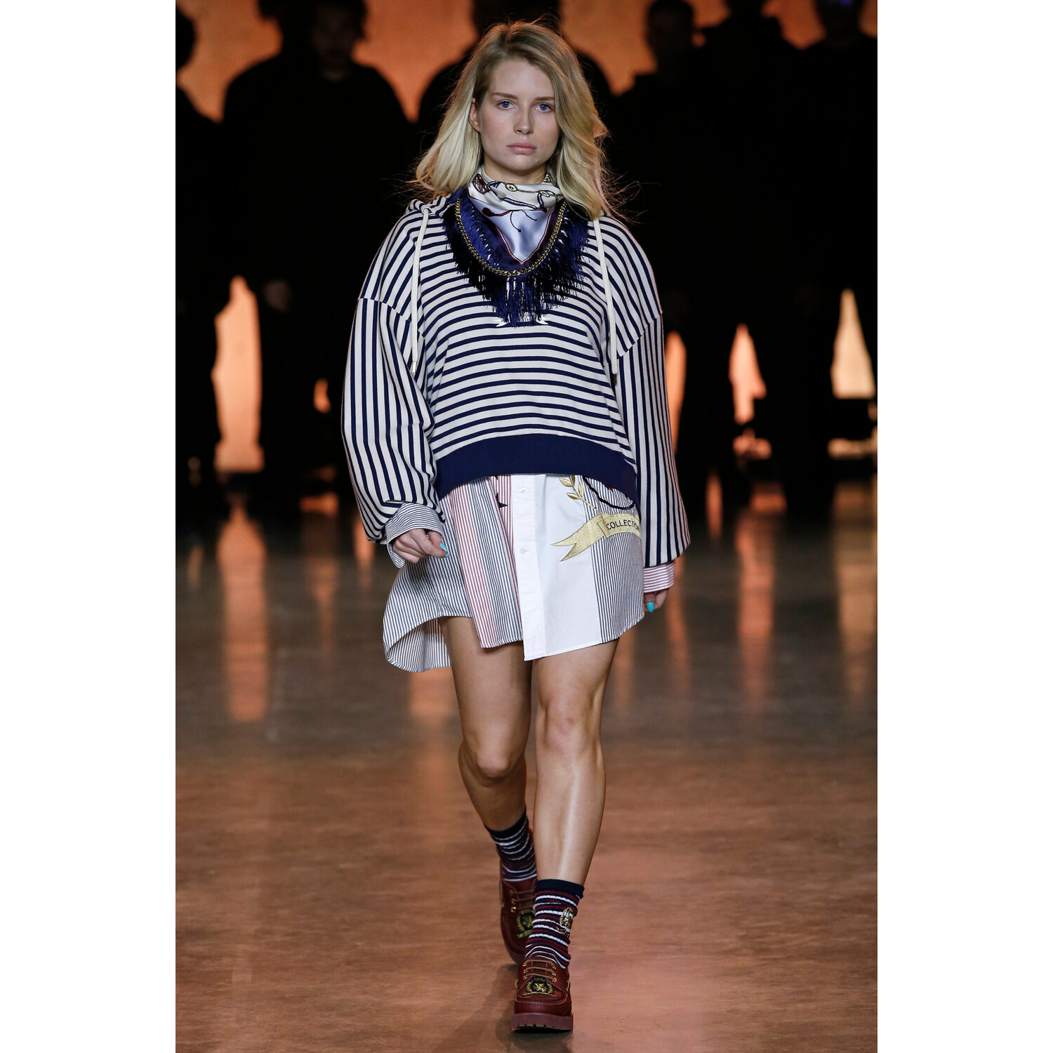 Фото Tommy Hilfiger Spring 2020 Ready-to-Wear / Томми Хилфигер весна-лето 2020 / Неделя моды: Лондон