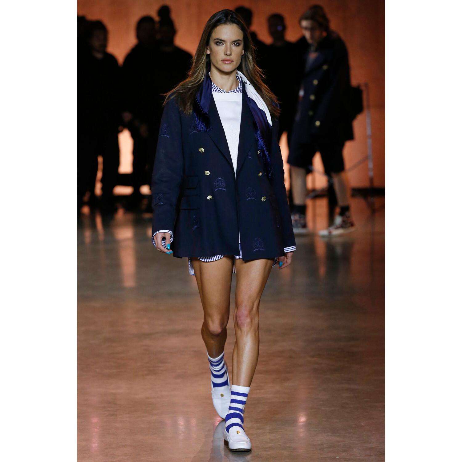 Фото Tommy Hilfiger Spring 2020 Ready-to-Wear / Томми Хилфигер весна-лето 2020 / Неделя моды: Лондон