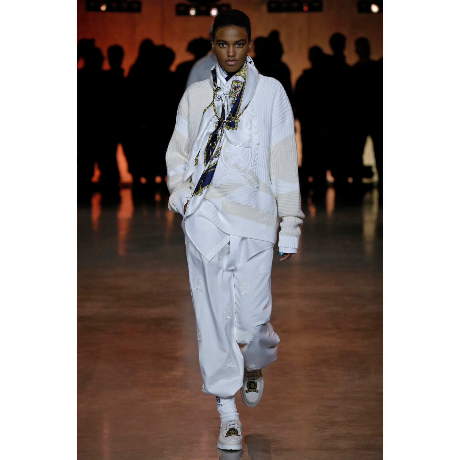 Фото Tommy Hilfiger Spring 2020 Ready-to-Wear / Томми Хилфигер весна-лето 2020 / Неделя моды: Лондон