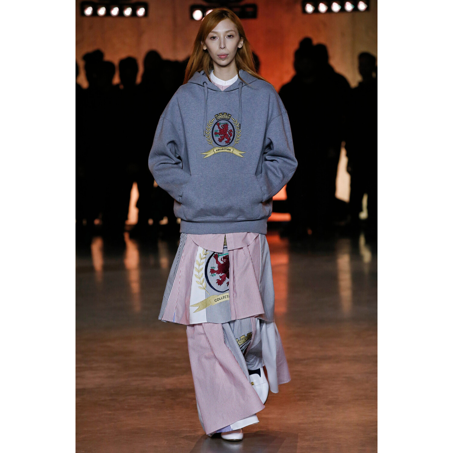 Фото Tommy Hilfiger Spring 2020 Ready-to-Wear / Томми Хилфигер весна-лето 2020 / Неделя моды: Лондон