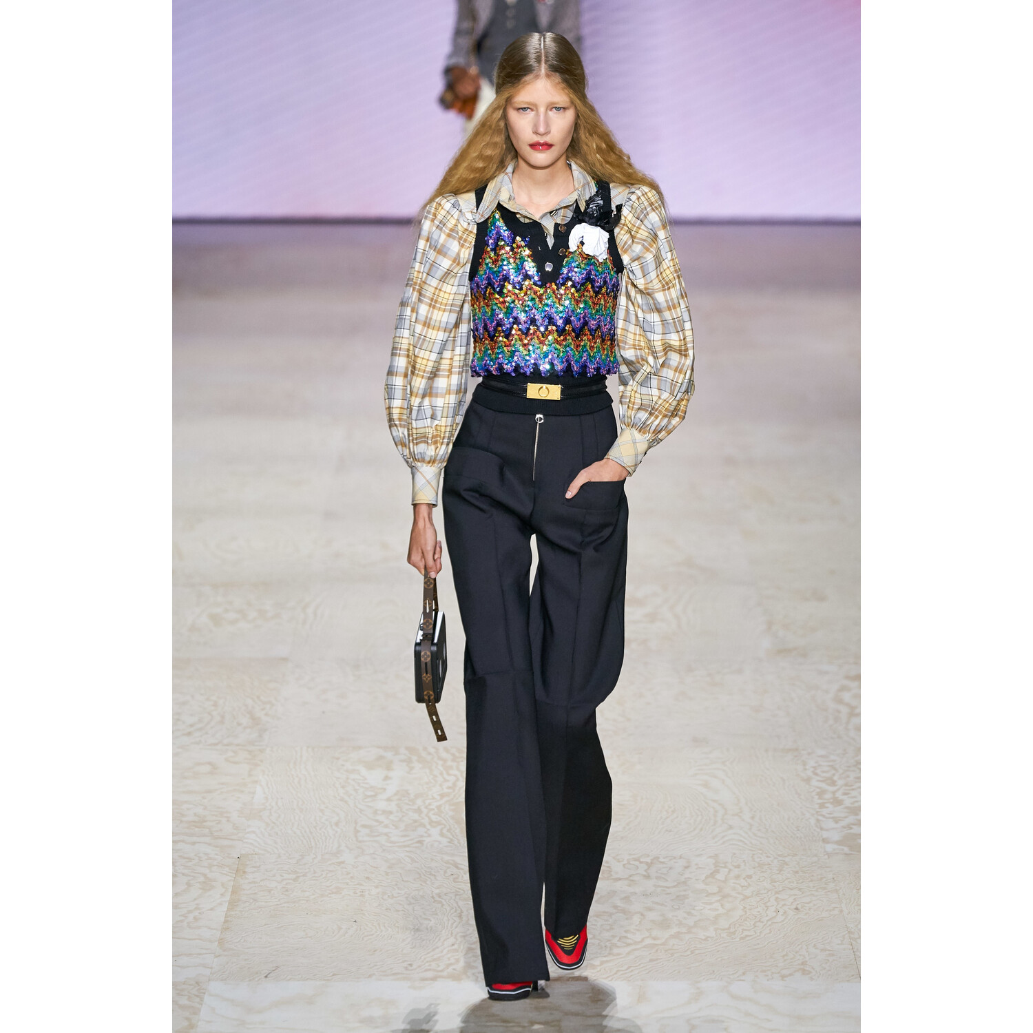 Фото Louis Vuitton Spring 2020 / Louis Vuitton весна-лето 2020 / Неделя моды: Париж