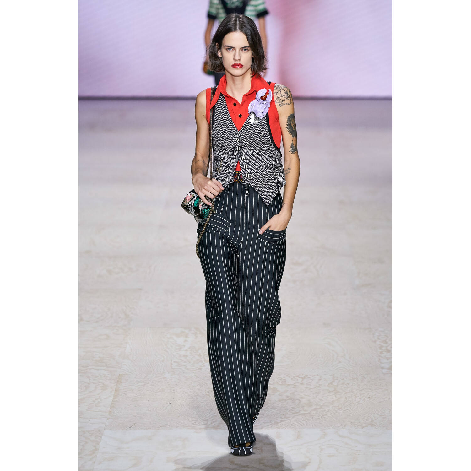 Фото Louis Vuitton Spring 2020 / Louis Vuitton весна-лето 2020 / Неделя моды: Париж