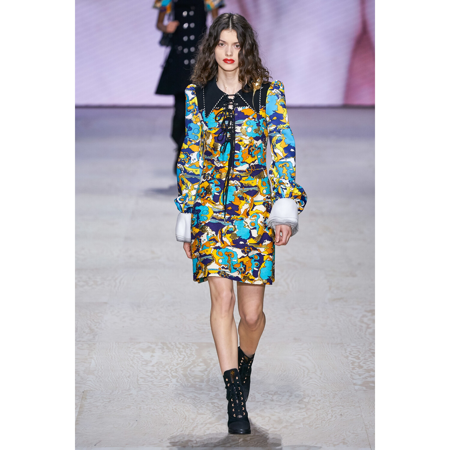 Фото Louis Vuitton Spring 2020 / Louis Vuitton весна-лето 2020 / Неделя моды: Париж