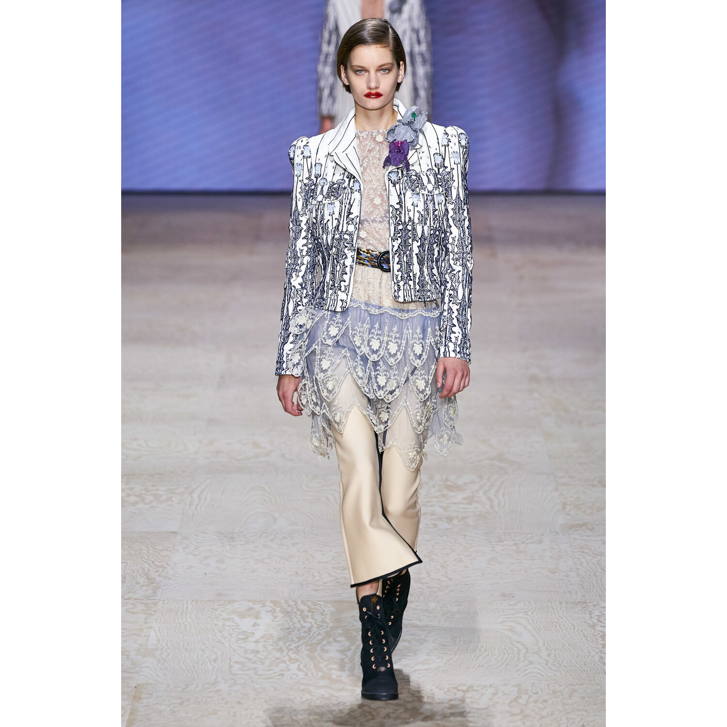 Фото Louis Vuitton Spring 2020 / Louis Vuitton весна-лето 2020 / Неделя моды: Париж