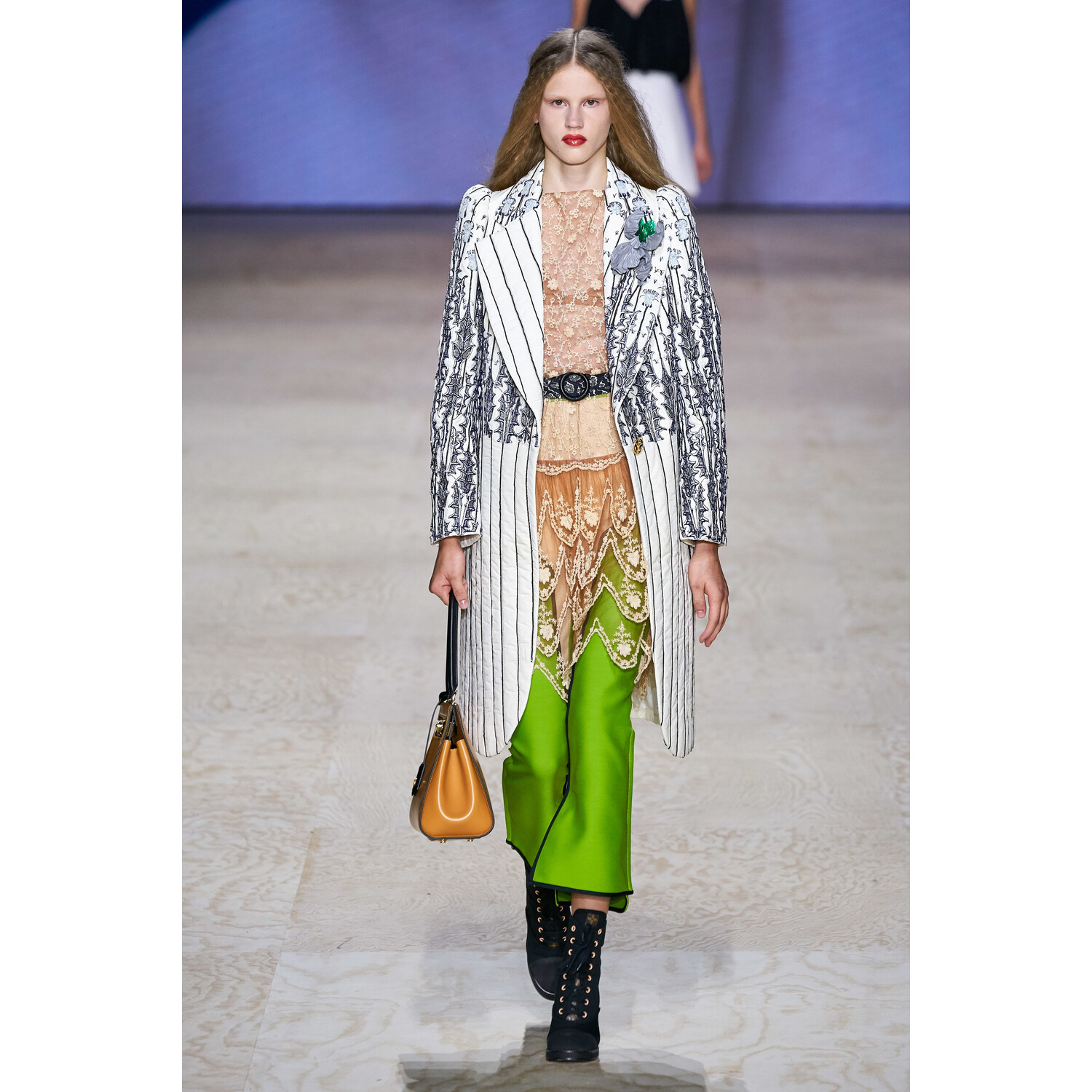 Фото Louis Vuitton Spring 2020 / Louis Vuitton весна-лето 2020 / Неделя моды: Париж