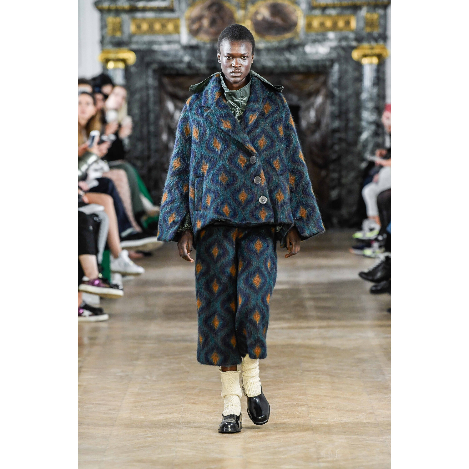 Фото Nobi Talai Fall 2019 Ready-to-Wear / Nobi Talai осень 2019 / Неделя моды: Париж