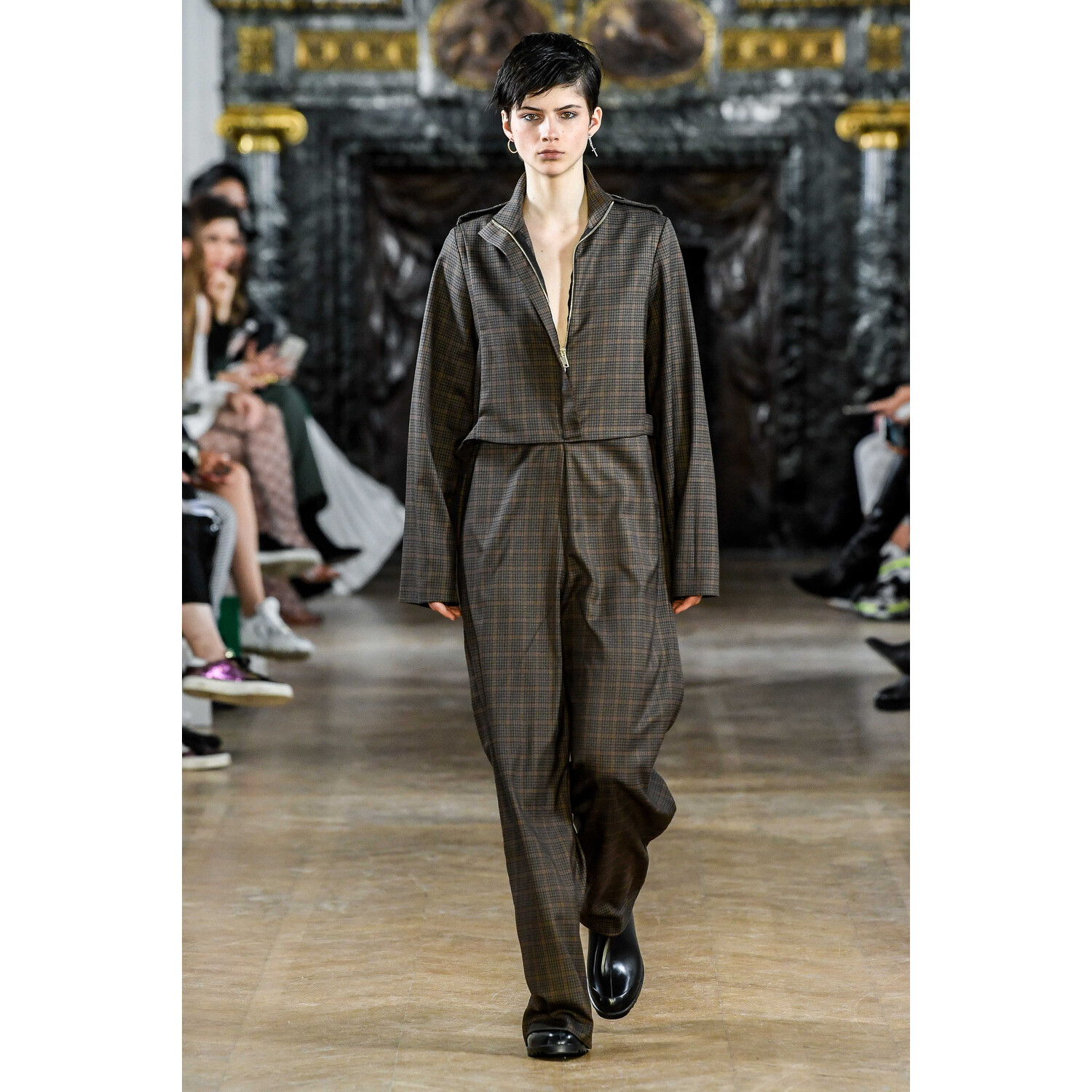 Фото Nobi Talai Fall 2019 Ready-to-Wear / Nobi Talai осень 2019 / Неделя моды: Париж