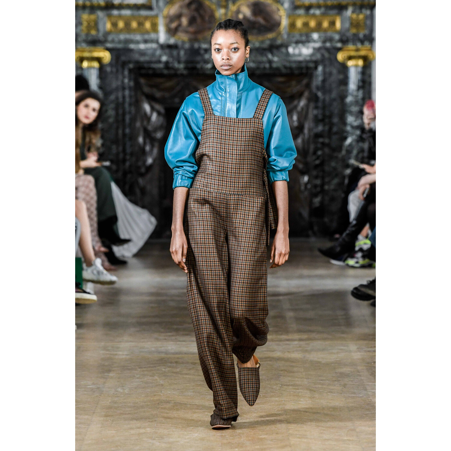 Фото Nobi Talai Fall 2019 Ready-to-Wear / Nobi Talai осень 2019 / Неделя моды: Париж