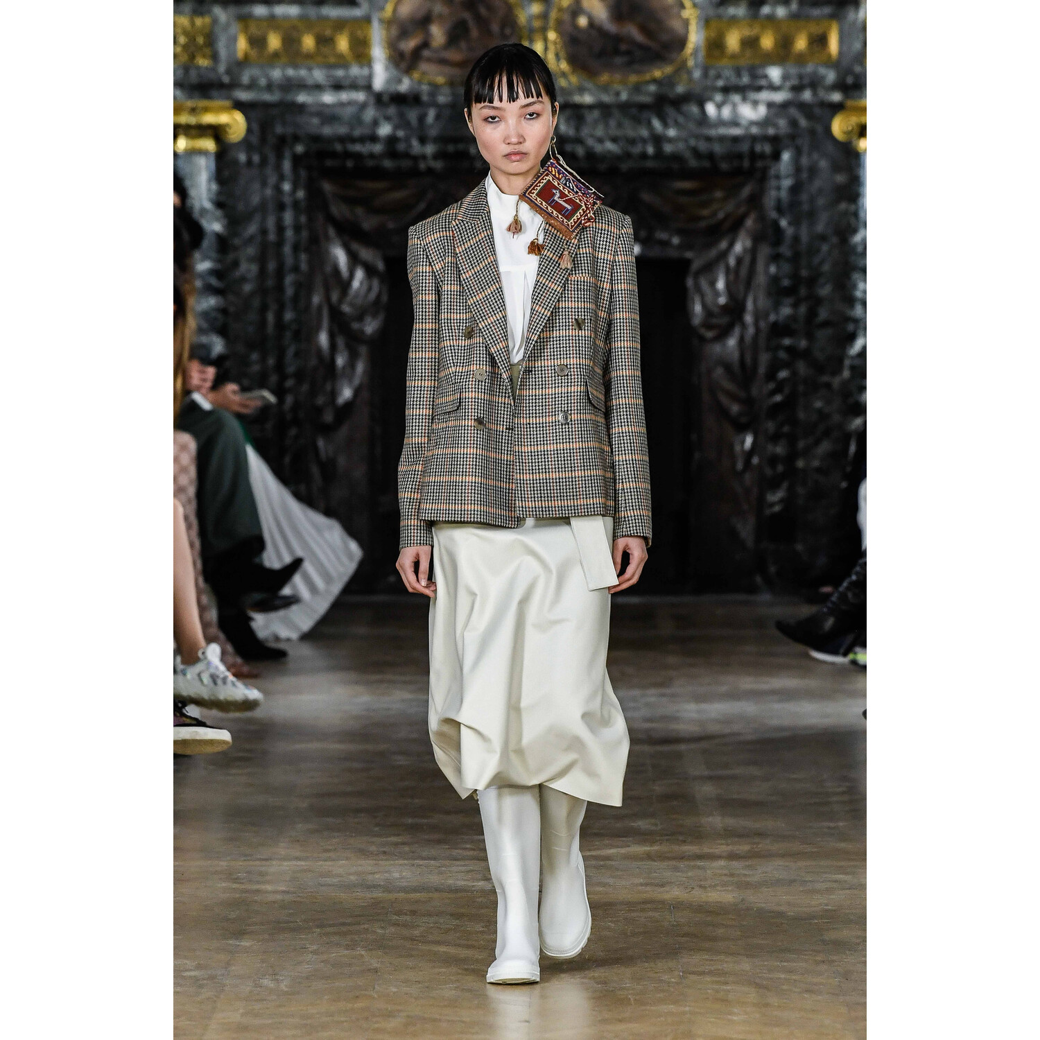 Фото Nobi Talai Fall 2019 Ready-to-Wear / Nobi Talai осень 2019 / Неделя моды: Париж