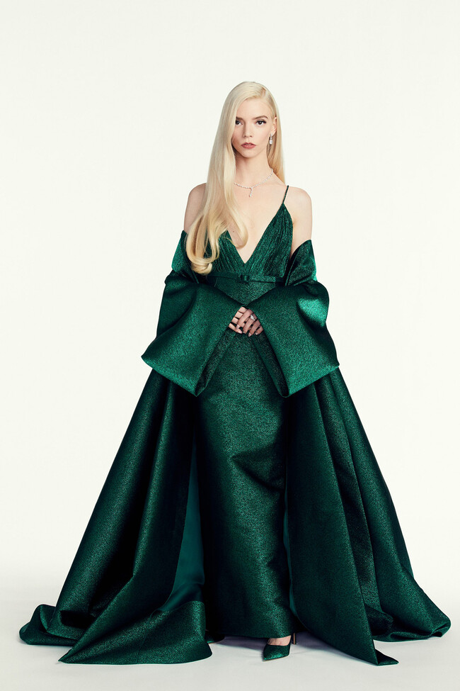 Аня Тейлор-Джой в Dior Золотой глобус 2021