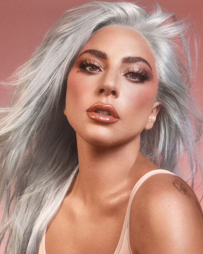 Леди Гага косметики для ухода за кожей