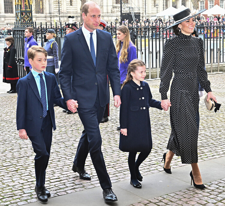 Принц Джордж и принцесса Шарлотта появились на Службе памяти в честь принца Филиппа