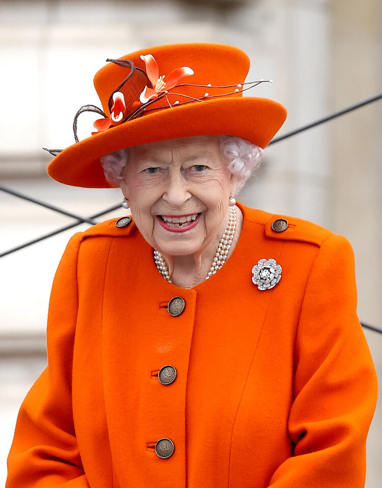 Почему принцессу Шарлотту на пасхальной службе сравнили с королевой Елизаветой II?