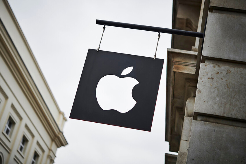 Apple подала в суд на фирму Geep Canada