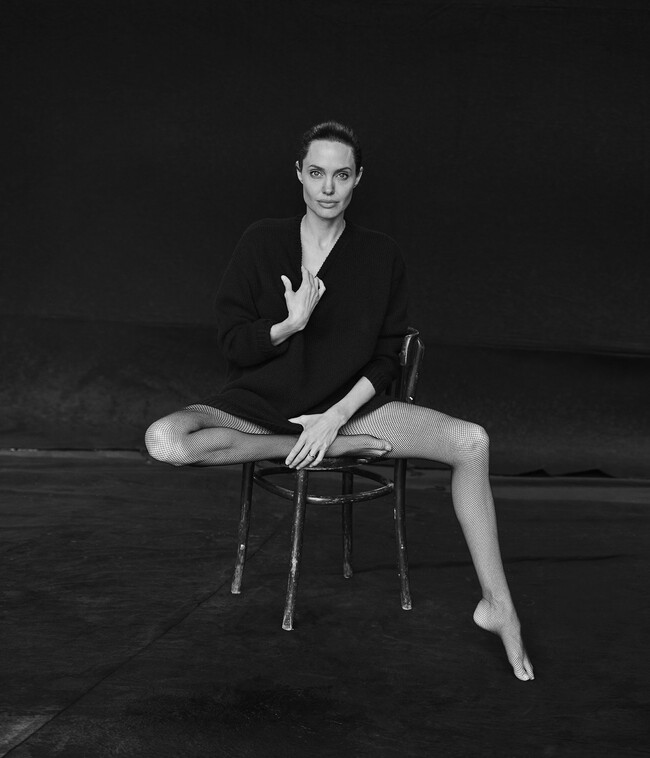 Анджелина Джоли в объективе Питера Линдберга