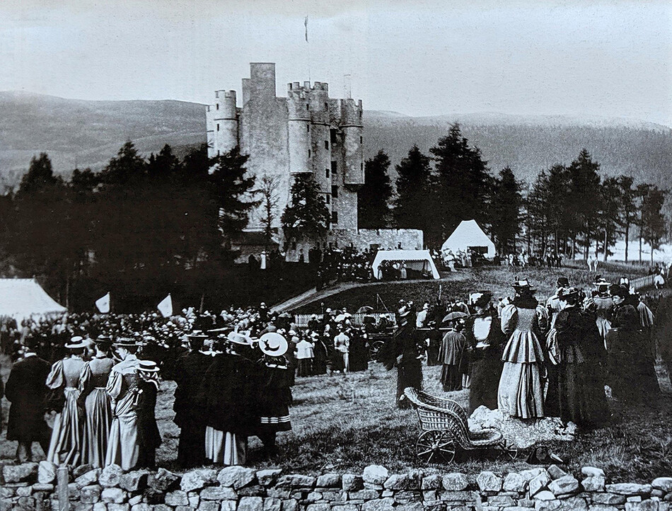 Первое задокументированное собрание Braemar Royal Highland, Шотландия, 8 сентября, 1895