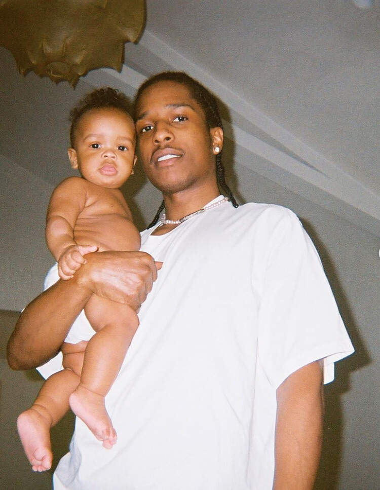A$AP Rocky со&nbsp;своим сыном RZA