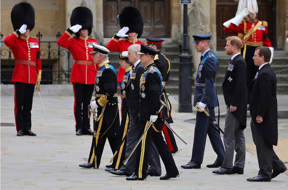 Члена королевской семьи прибыли на церемонию похорон королевы Елизаветы II в&nbsp;Вестминстерское аббатство в Лондоне 19 сентября 2022 года&nbsp;