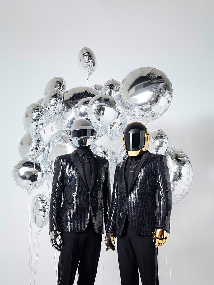 Группа Daft Punk анонсировала расширенную версию юбилейного альбома