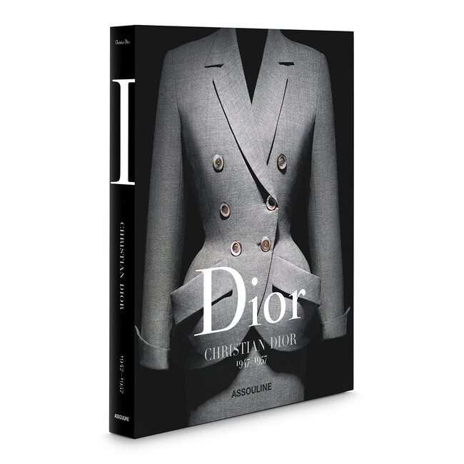 Книга Dior by Christian Dior