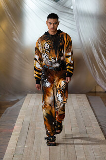Roberto Cavalli весна-лето 2022 / Roberto Cavalli Spring 2022 Ready-to-Wear collection