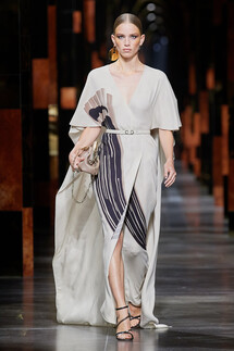 Fendi весна-лето 2022 / Fendi Spring 2022 Ready-to-Wear collection