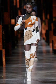 Fendi весна-лето 2022 / Fendi Spring 2022 Ready-to-Wear collection