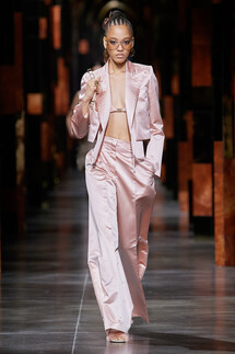 Fendi весна-лето 2022 / Fendi Spring 2022 Ready-to-Wear collection
