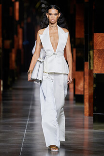 Fendi весна-лето 2022 / Fendi Spring 2022 Ready-to-Wear collection