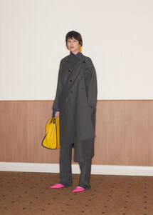 Balenciaga Resort 2018 Balenciaga курорт 2018