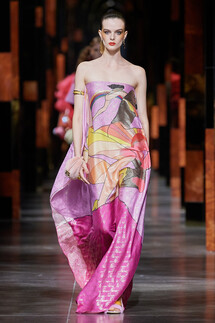 Fendi весна-лето 2022 / Fendi Spring 2022 Ready-to-Wear collection
