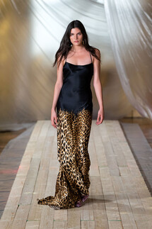Roberto Cavalli весна-лето 2022 / Roberto Cavalli Spring 2022 Ready-to-Wear collection
