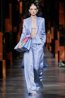 Fendi весна-лето 2022 / Fendi Spring 2022 Ready-to-Wear collection