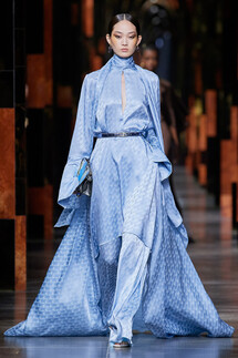 Fendi весна-лето 2022 / Fendi Spring 2022 Ready-to-Wear collection