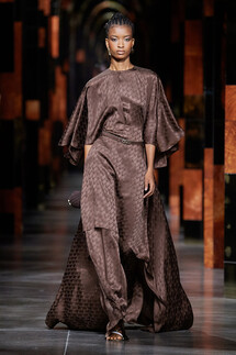 Fendi весна-лето 2022 / Fendi Spring 2022 Ready-to-Wear collection
