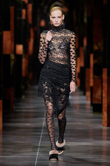 Fendi весна-лето 2022 / Fendi Spring 2022 Ready-to-Wear collection