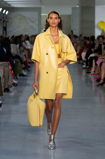 Max Mara весна-лето 2022 / Max Mara Spring 2022 Ready-to-Wear collection