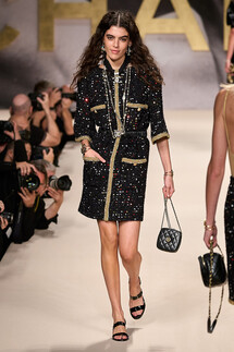 Chanel весна-лето 2022 / Chanel Spring 2022 Ready-to-Wear collection