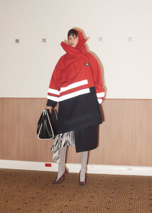 Balenciaga Resort 2018 Balenciaga курорт 2018