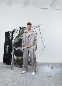 Red September весна-лето 2022 / Red September Spring 2022 Ready-to-Wear collection