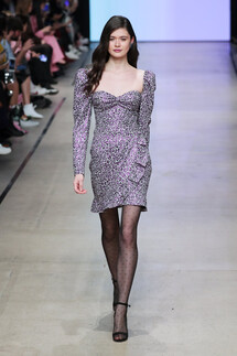 Yasya Minochkina Fall 2019 Ready-to-Wear / Yasya Minochkina осень-зима 2019 / Неделя моды: Москва