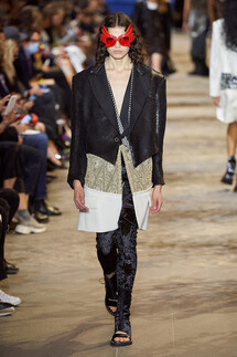 Louis Vuitton весна-лето 2022 / Louis Vuitton Spring 2022 Ready-to-Wear collection