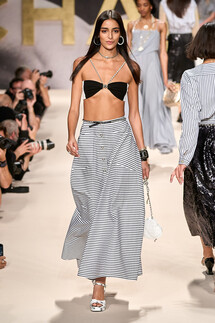 Chanel весна-лето 2022 / Chanel Spring 2022 Ready-to-Wear collection