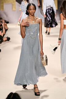 Chanel весна-лето 2022 / Chanel Spring 2022 Ready-to-Wear collection