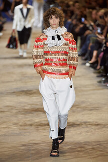 Louis Vuitton весна-лето 2022 / Louis Vuitton Spring 2022 Ready-to-Wear collection